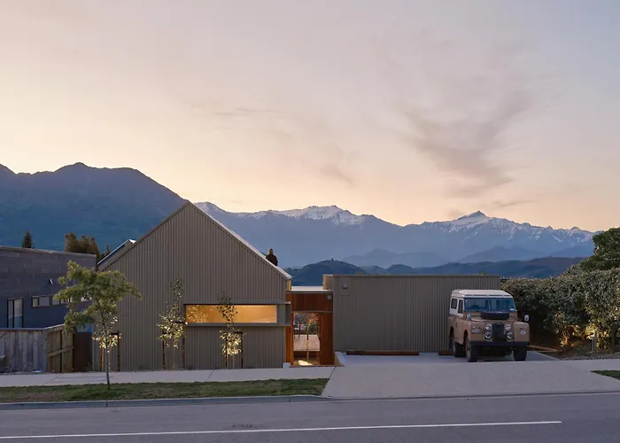 Scout - Luxurious Interiors - Views - Architecturally Designed *